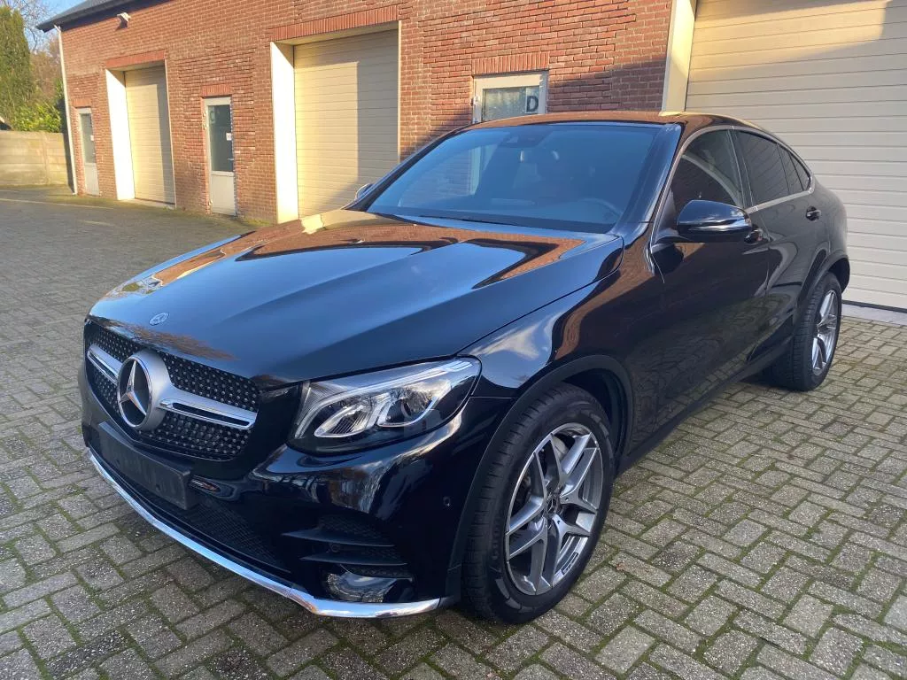 Mercedes-Benz GLC 220 d 4MATIC Coup&eacute; Business Solution AMG Glc 220 coup&eacute; AMG